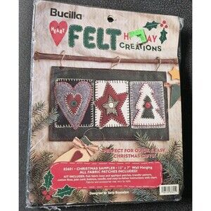 Bucilla Heart Felt Holiday Creations 83601 Christmas Sampler Kit Star Tree Wall